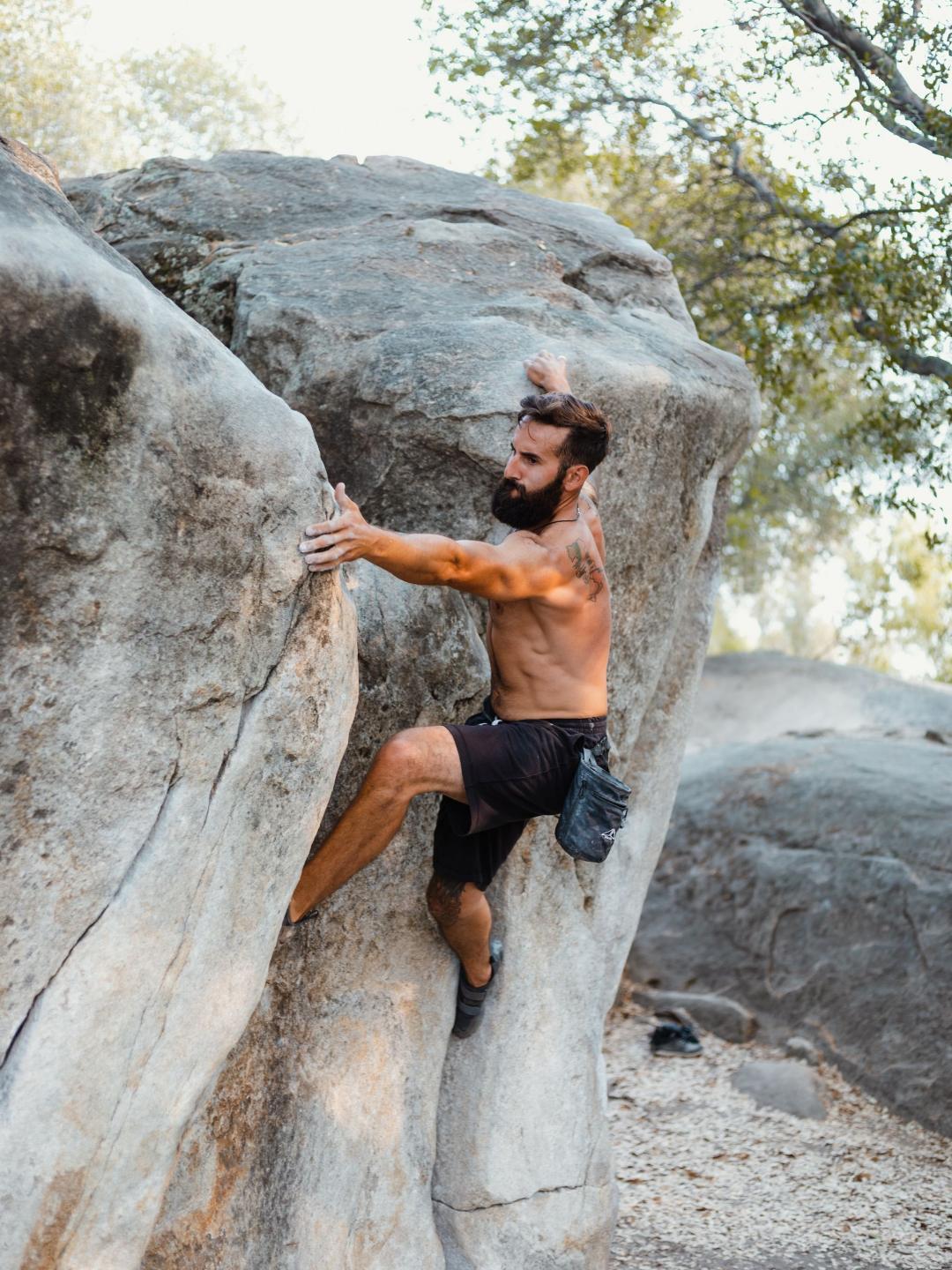 SCHUL OLYMPICS Bouldern: Schüler:innen beim Bewerb