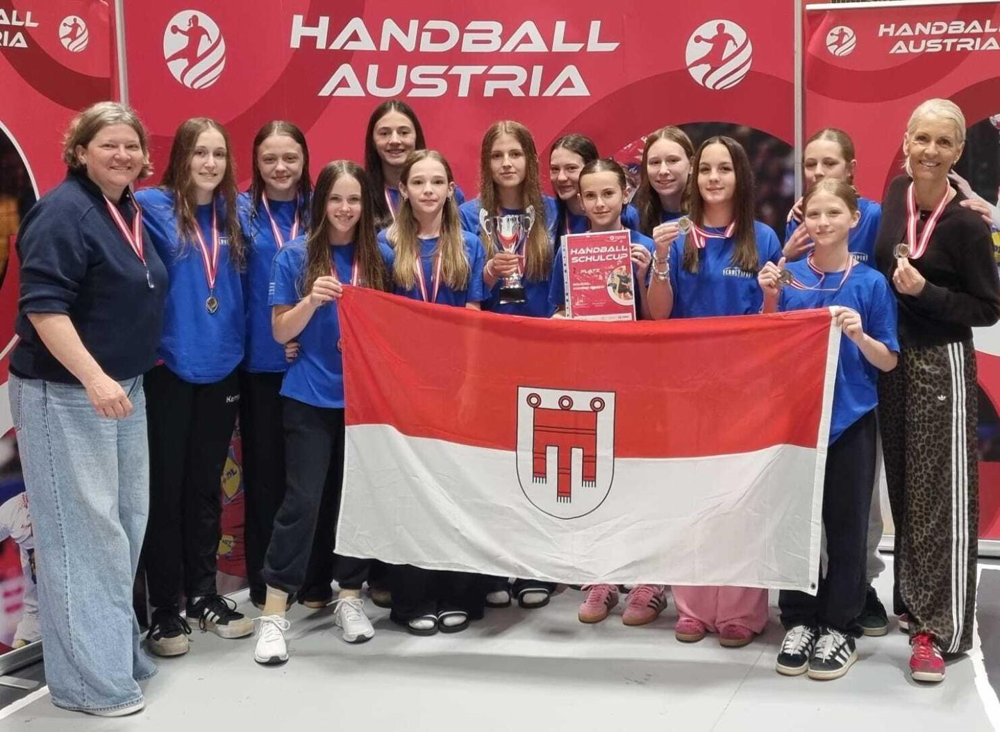 Handball Schulcup: Schüler:innen beim Bewerb
